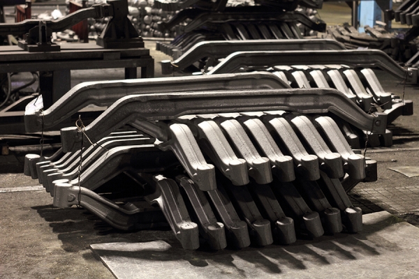 MAZ truck front axle beam